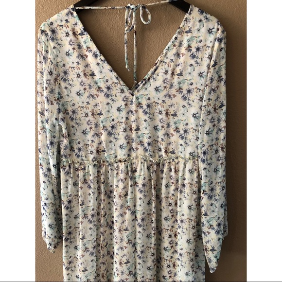 Ditzy floral Print bohemian maxi dress - Picture 2 of 2